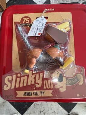 Junior Pull Toy - Brown & Yellow